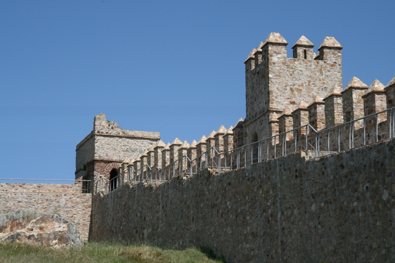 Castillo de Sancho IV. Santa Olalla del Cala.